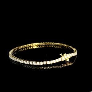 Bransoletka tenisowa z diamentami o masie 3,45 ct - Złota elegancja – Wyrafinowana klasyka z nutą ponadczasowego blasku.