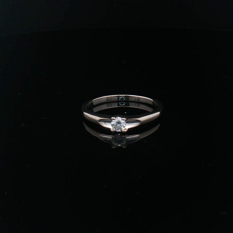 Diamond Solitaire Engagement Ring ~0.14 ct (H/VS) – 14K White Gold 585 (1.80 g, Size US 7 / EU 54 / 14)