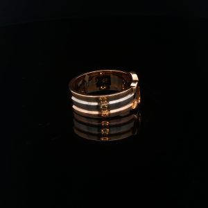 UN 1138 9